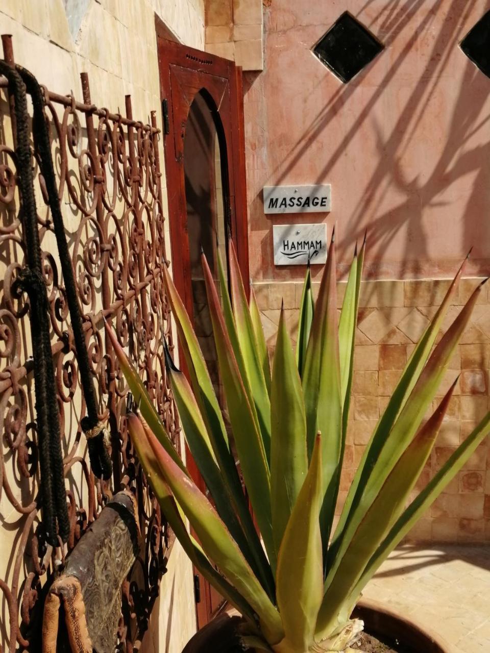 Bed and Breakfast Les Bains De Fez Tara Exterior foto